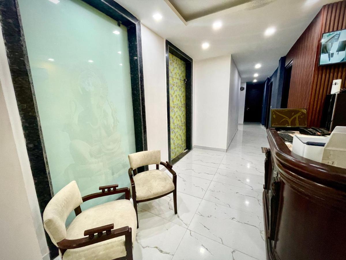 Lime Boutique B&B Gk-1 At Kailash Colony Metro , Greater Kailash Near Eros Hotel Nehru Place New Delhi Exterior foto