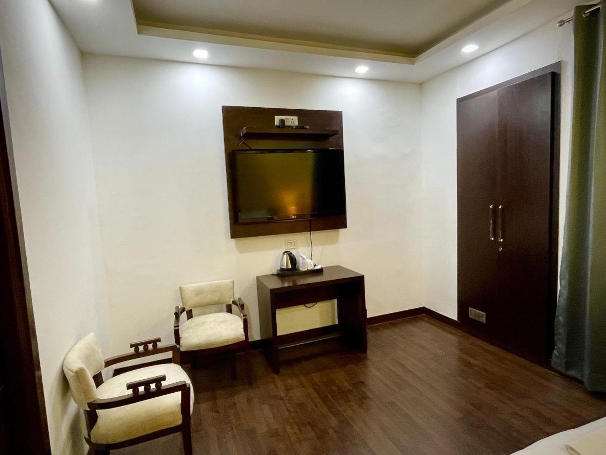 Lime Boutique B&B Gk-1 At Kailash Colony Metro , Greater Kailash Near Eros Hotel Nehru Place New Delhi Exterior foto