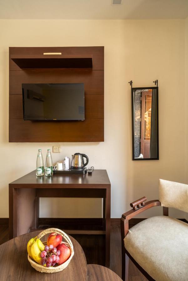 Lime Boutique B&B Gk-1 At Kailash Colony Metro , Greater Kailash Near Eros Hotel Nehru Place New Delhi Exterior foto
